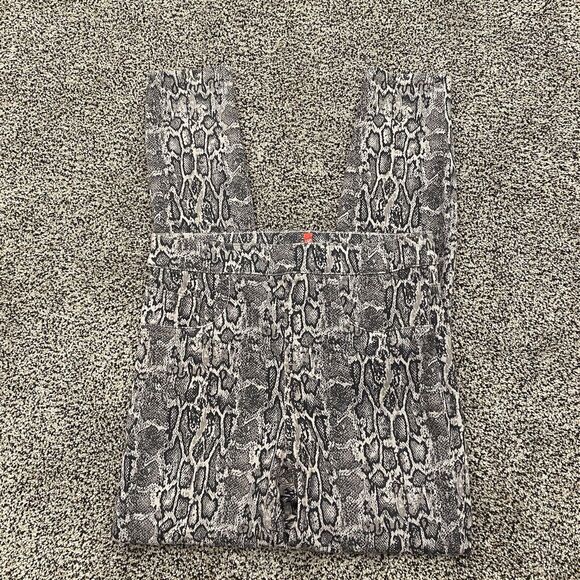 SPANX S Jeanish Ankle Pull On Knit Leggings Snakeskin Print Black Taupe Slimming - Picture 14 of 16